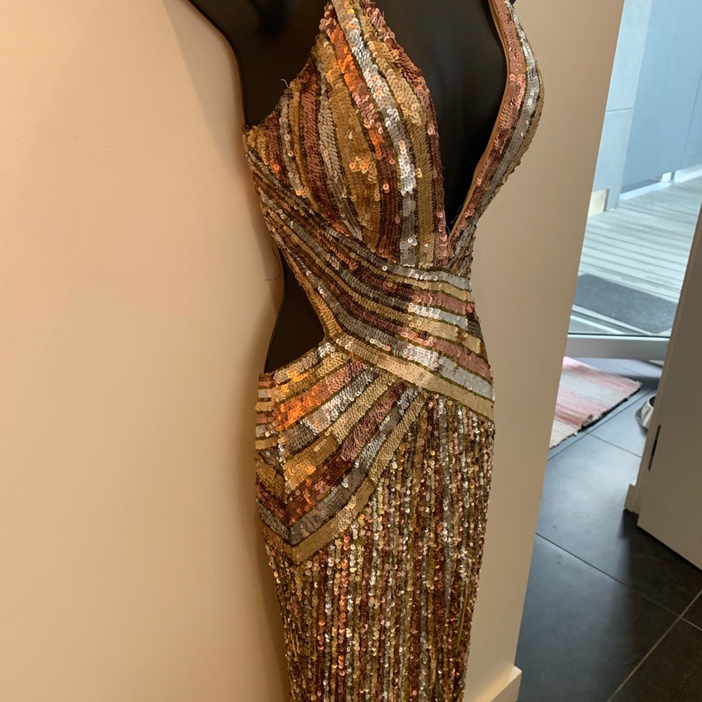 Precious Formula, Sexy Sequin Backless Dress